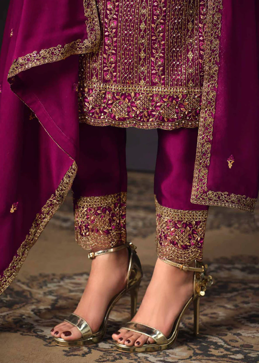 Two Tone Cottonic Georgette Magenta Function Style Salwar Suit - Image 5