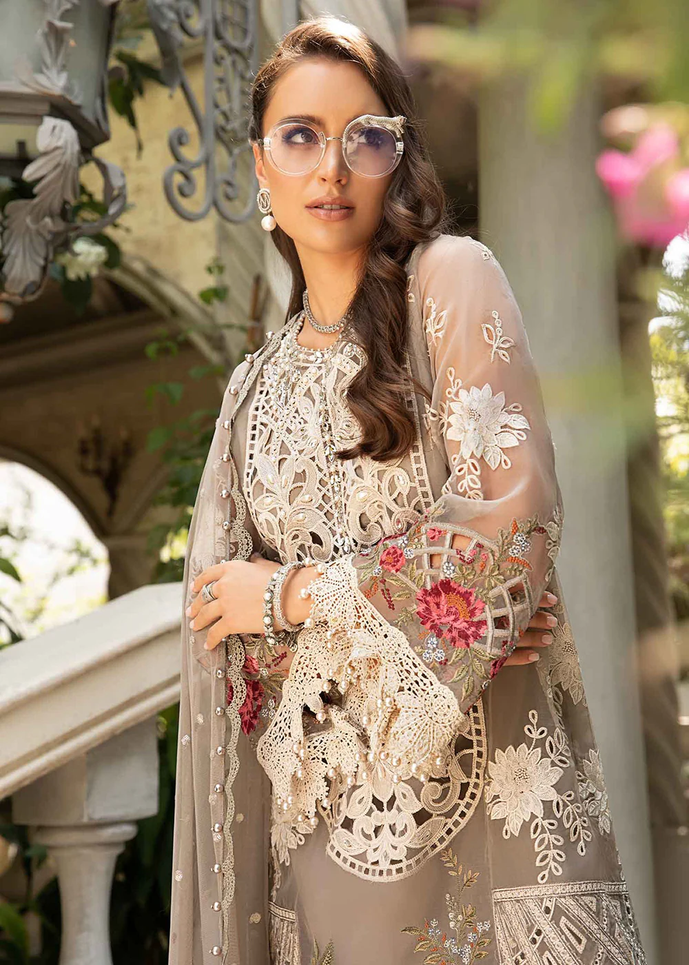 Unstitched Luxury Lawn Eid 2 Edition '24 by Maria B | EL-24-01 - Image 2