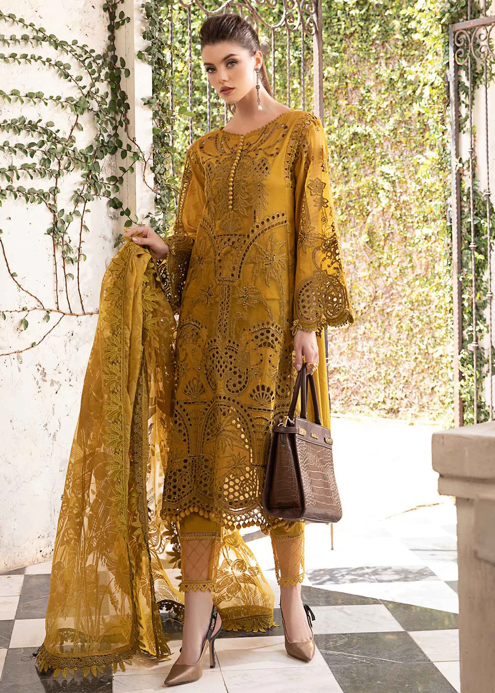 Unstitched Luxury Lawn Eid 2 Edition '24 by Maria B | EL-24-08 - Image 3