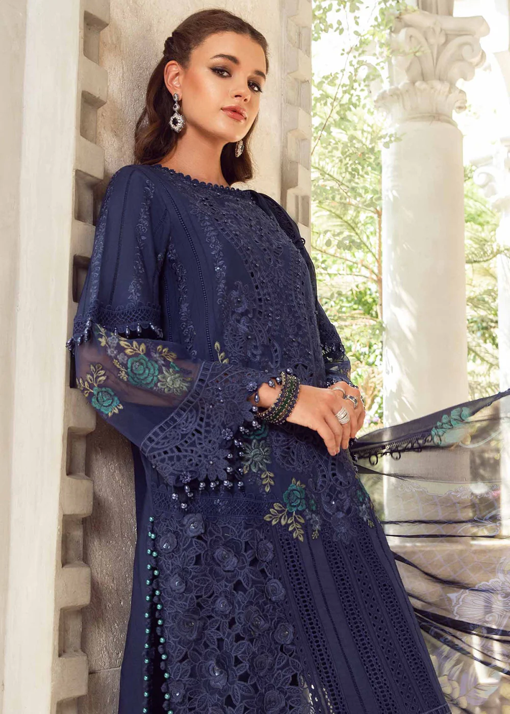 Unstitched Luxury Lawn Eid 2 Edition '24 by Maria B | EL-24-09 - Image 4