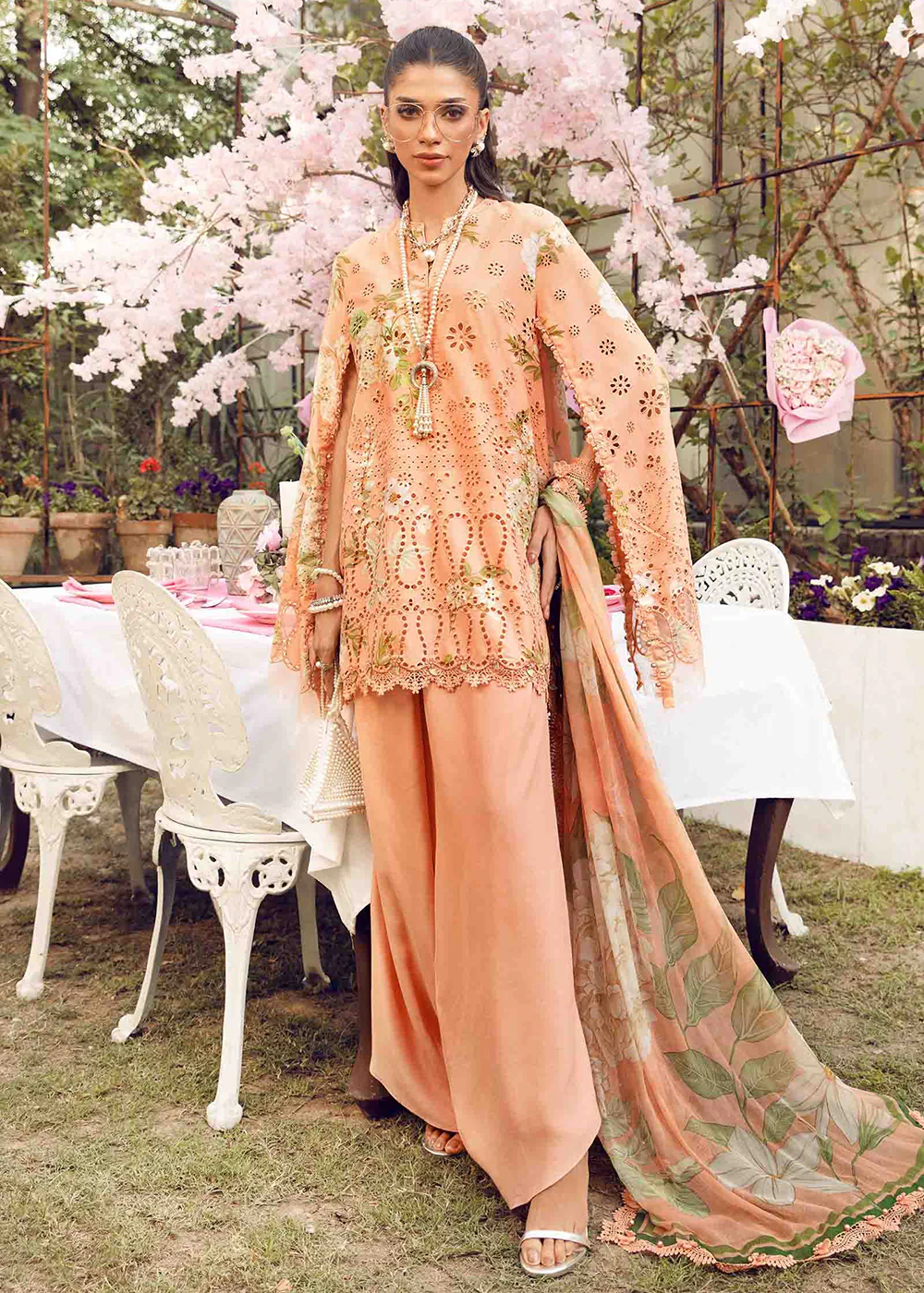 Unstitched M Prints Summer Edit '25 by Maria B | MPT-2602-A - Image 3