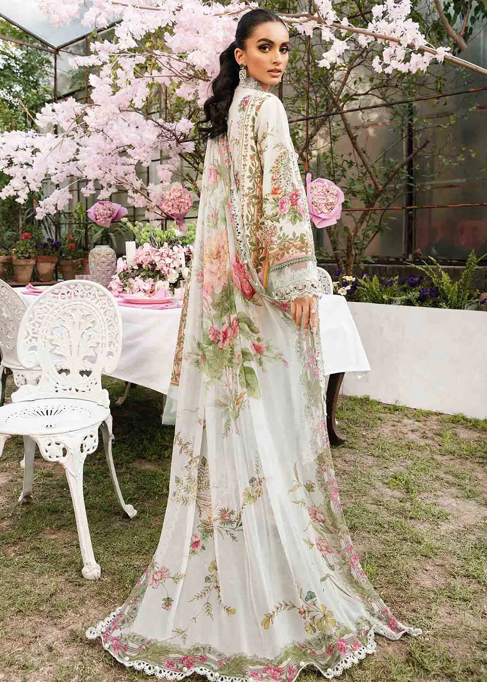 Unstitched M Prints Summer Edit '25 by Maria B | MPT-2605-B - Image 7