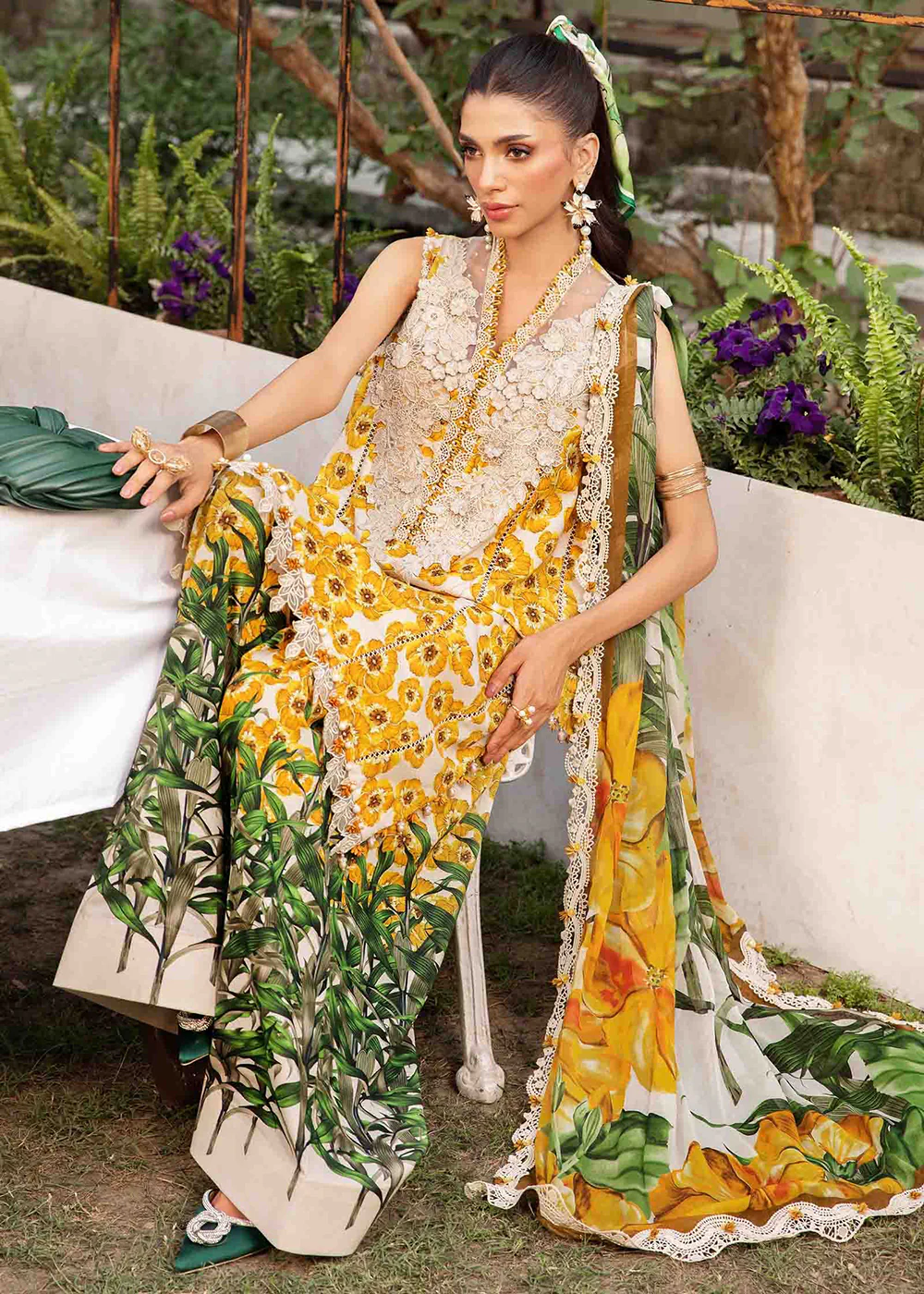Unstitched M Prints Summer Edit '25 by Maria B | MPT-2606-A - Image 4