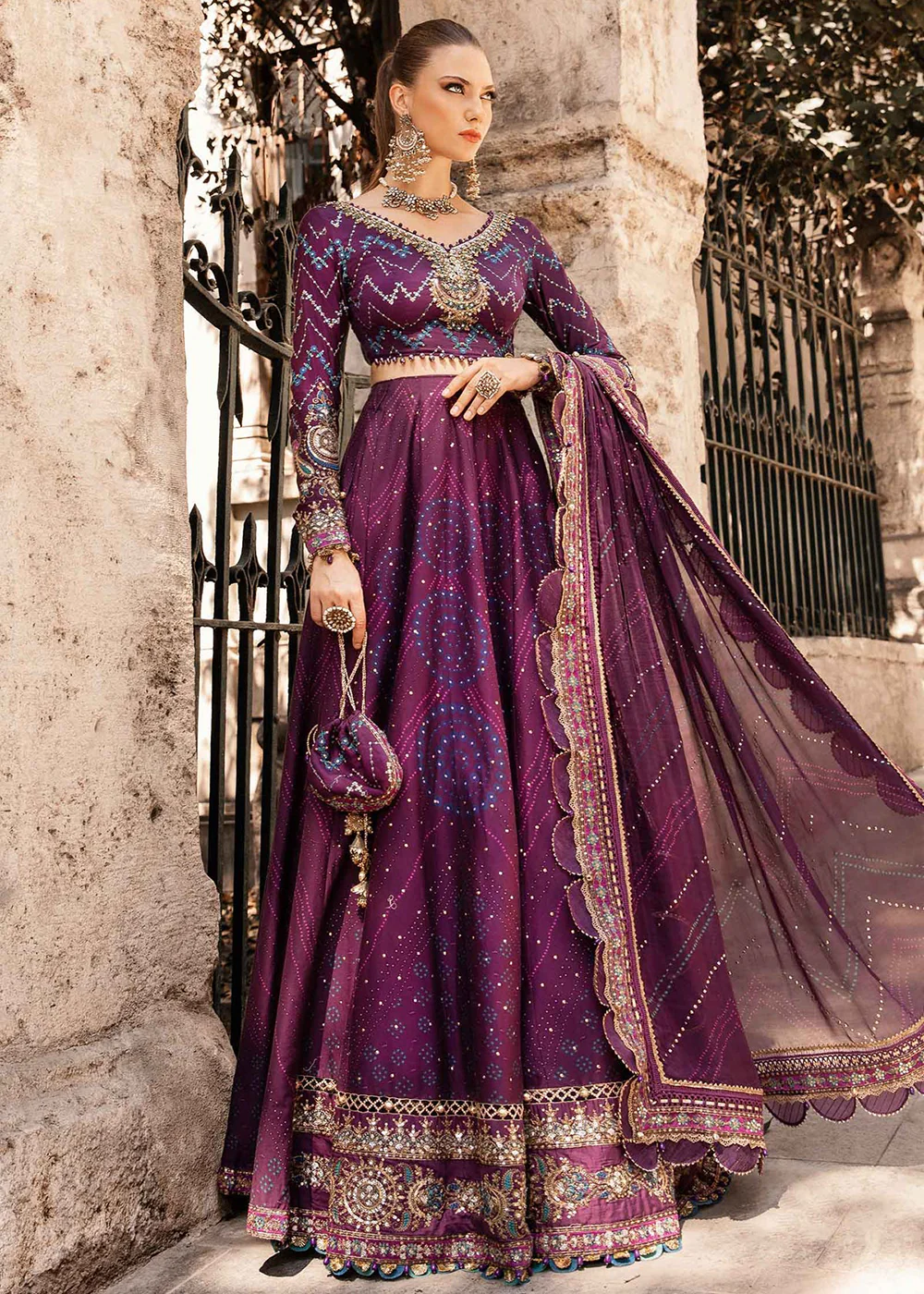 Unstitched Sateen Formals '24 by Maria B | CST-802 - Image 5