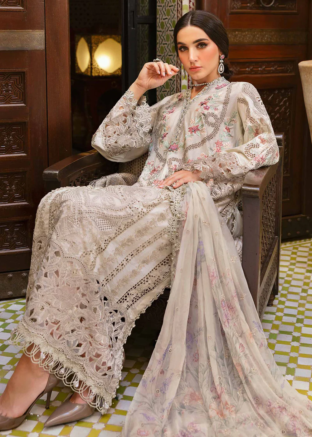 Unstitched Voyage a'LUXE Luxury Lawn '25 by Maria B | D-2514-B - Image 4