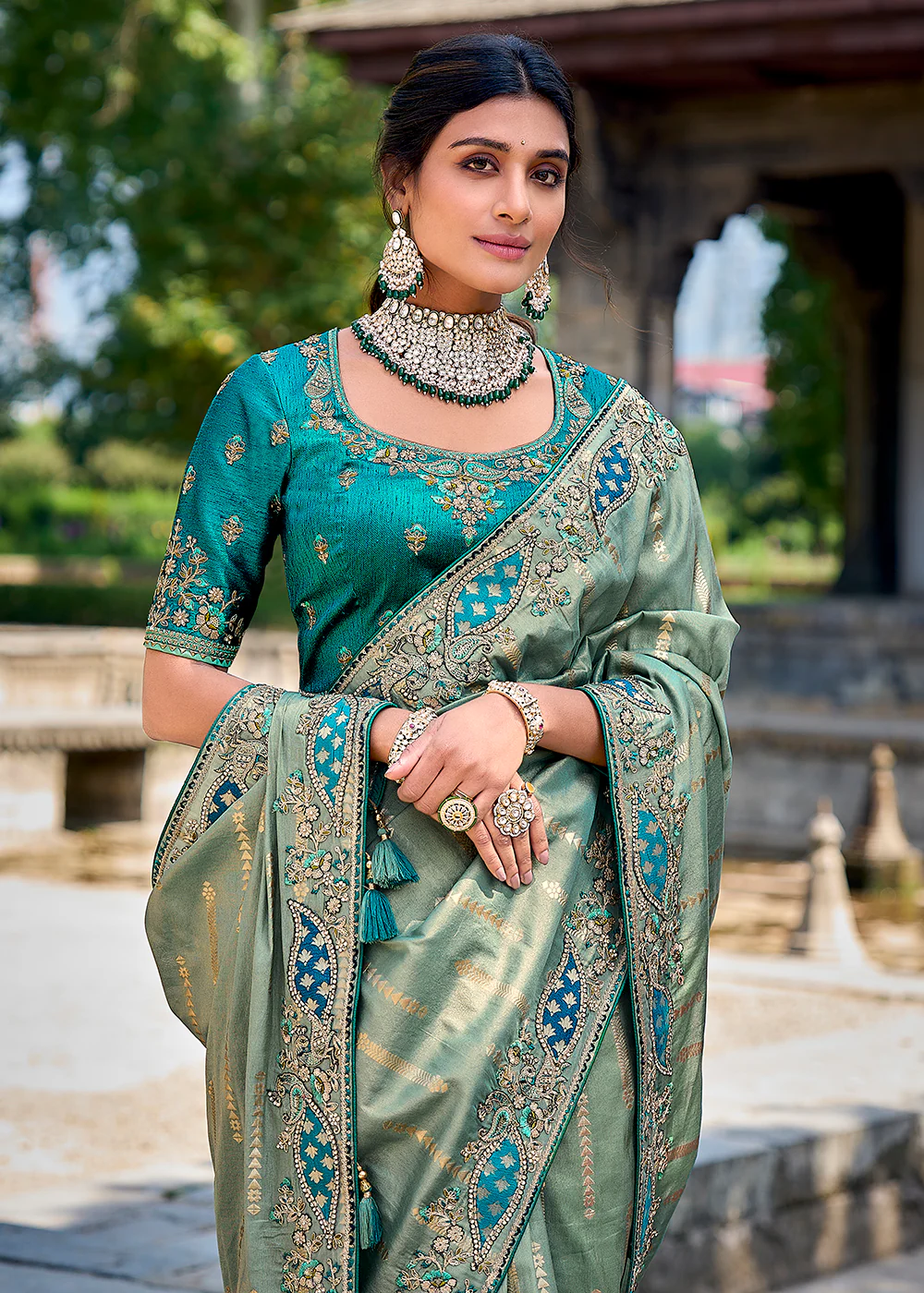Vibrant Grey Embroidered Silk Wedding Wear Contemporary Saree - Image 2