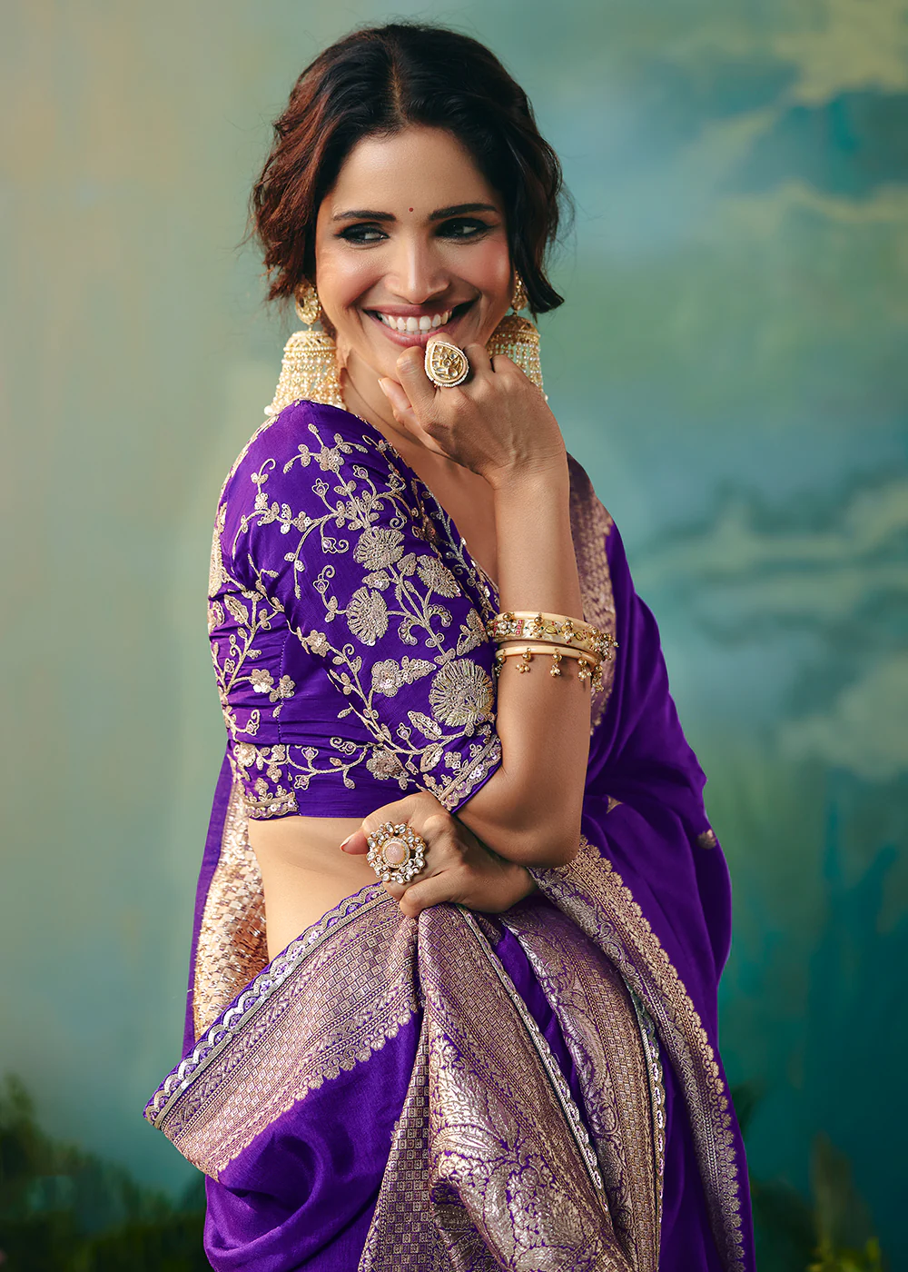 Violet Premium Dola Viscose Silk Wedding Wear Saree - Image 5