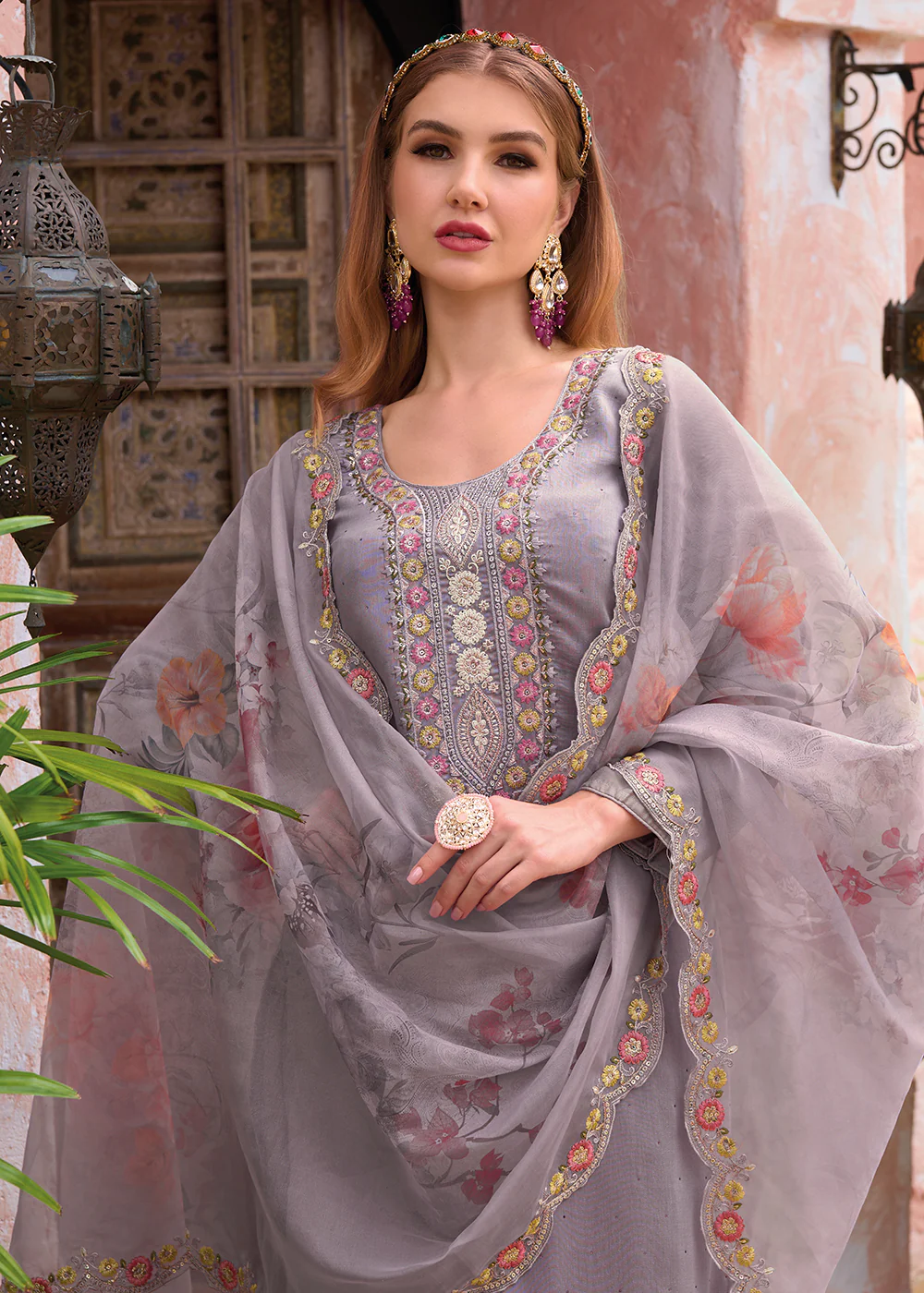 Viscose Silk Lovely Lavender Wedding Festive Salwar Kameez - Image 2
