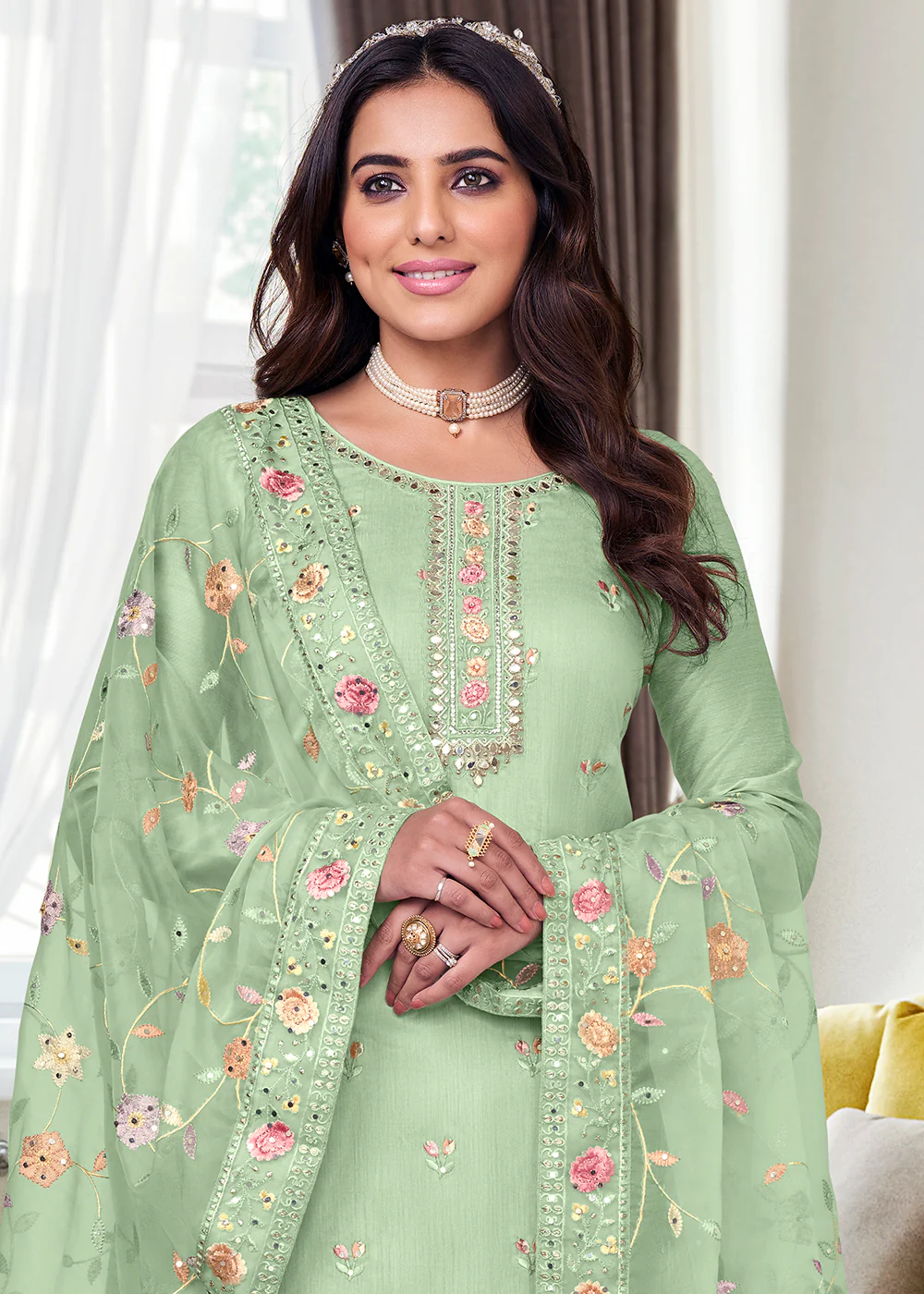 Viscose Silk Winsome Green Embroidered Salwar Kameez - Image 2