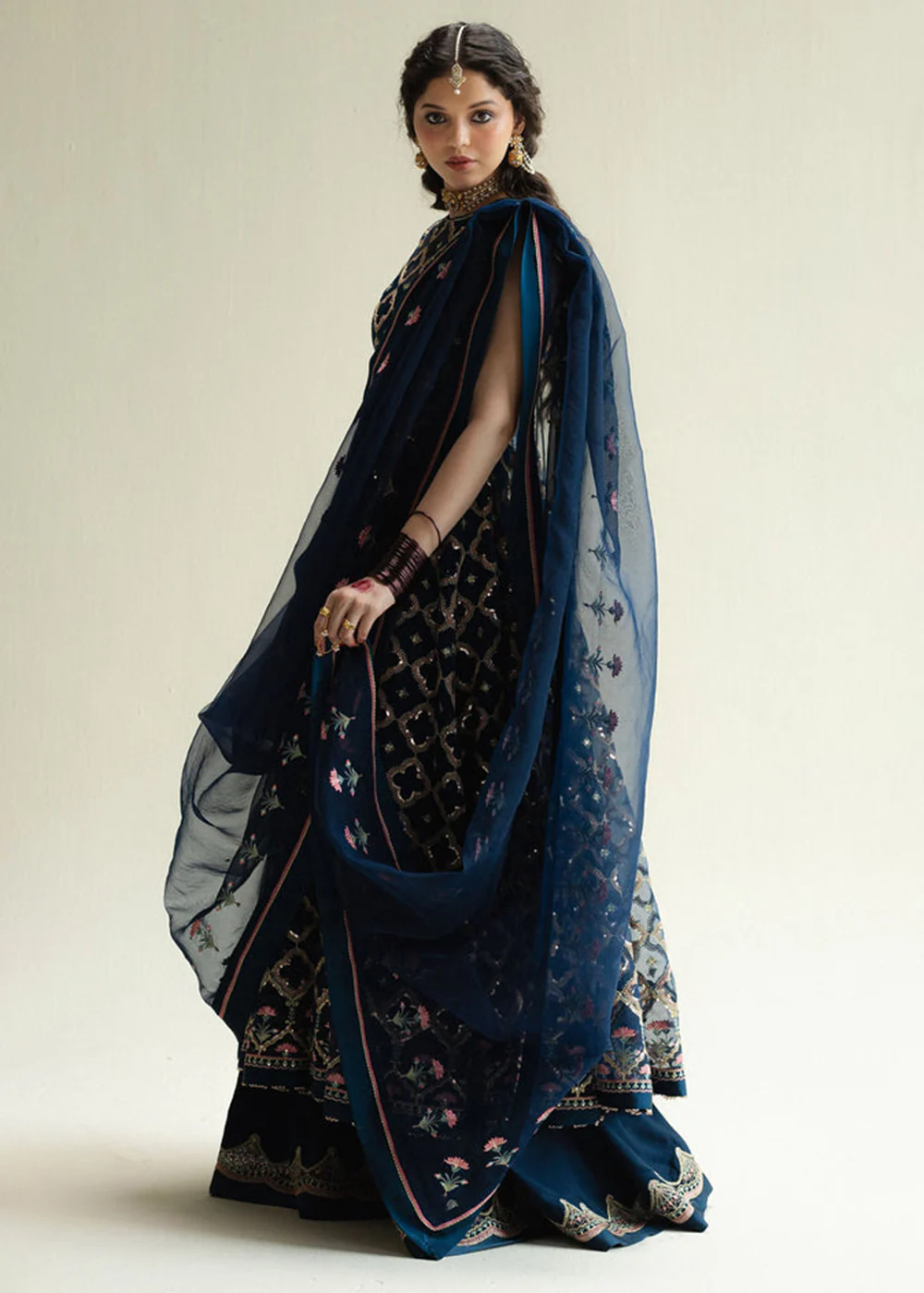 Wedding Luxury Formals '25 by Zara Shahjahan | Nazaara - Image 4