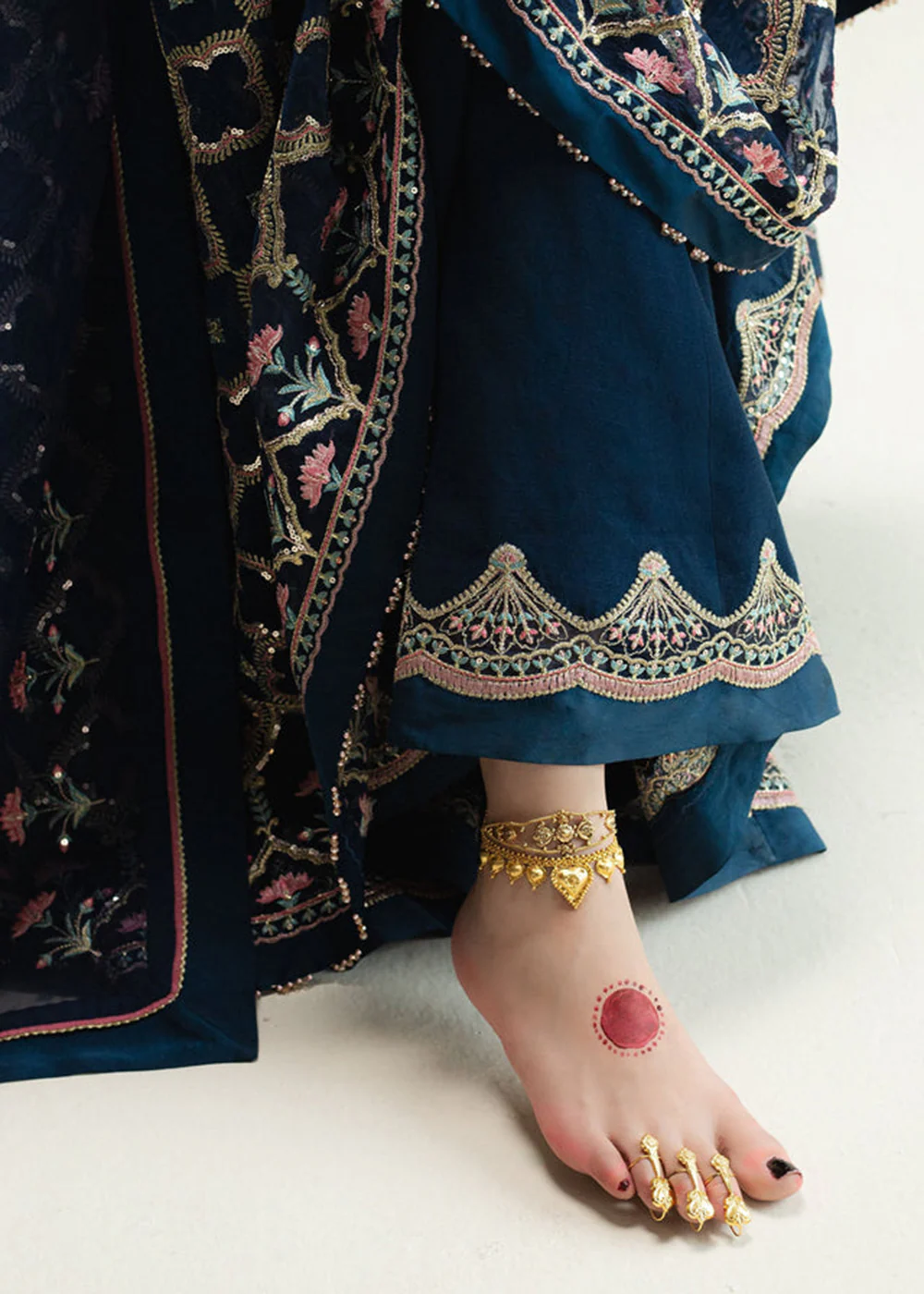 Wedding Luxury Formals '25 by Zara Shahjahan | Nazaara - Image 5