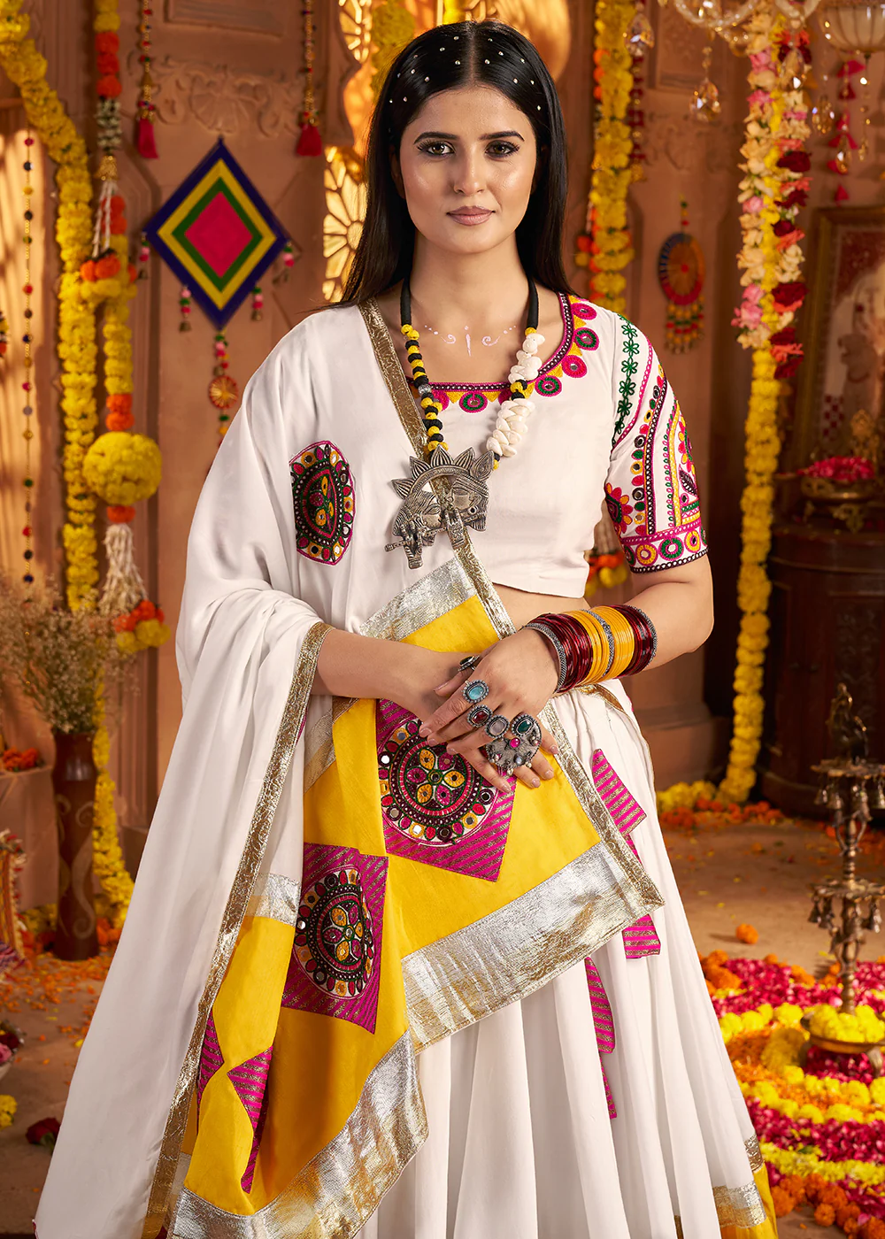 White Jacquard Patch Work Navratri Chaniya Choli - Image 2