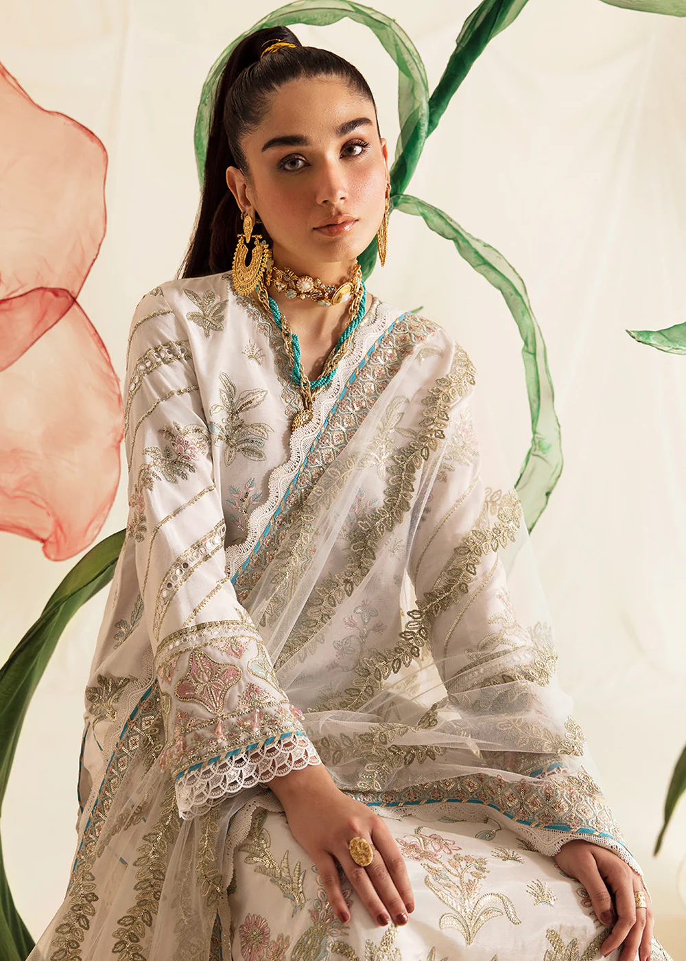 White Pakistani Palazzo Suit | Ayzel | Fleur De Lis Formals’23 | Victorie - Image 5
