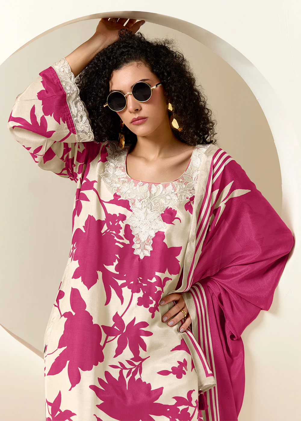 White Pure Muslin Floral Printed Trendy Salwar Suit - Image 2