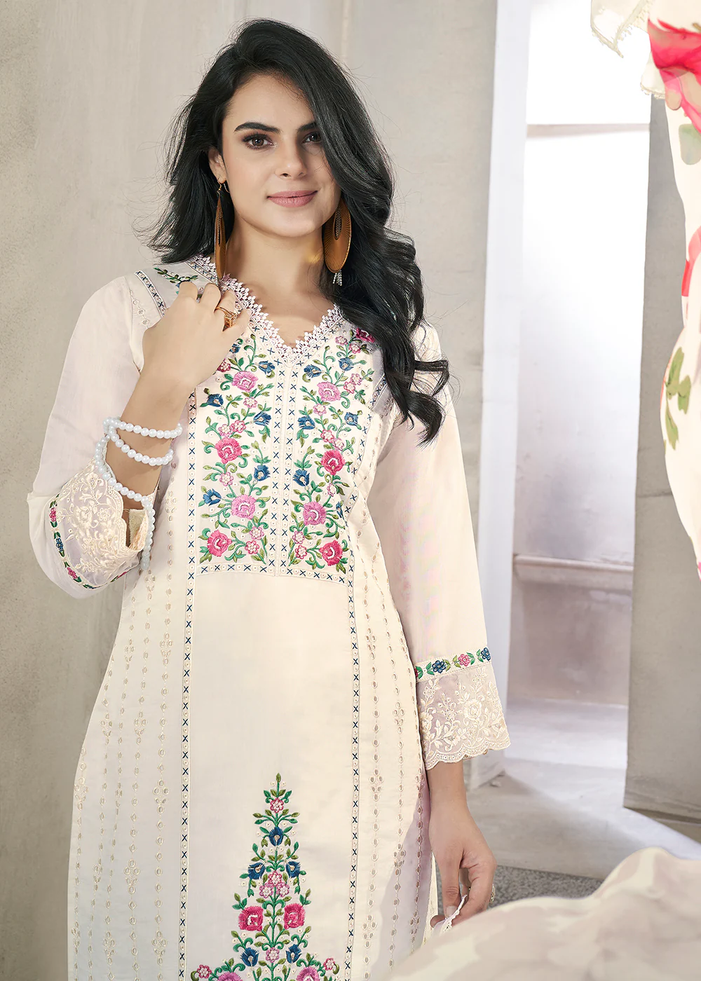 White Roman Silk Embroidered Festive Salwar Kurta Suit - Image 4