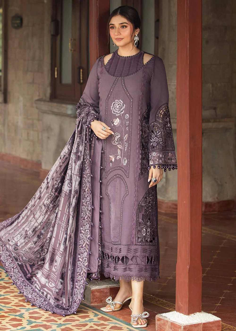 Winter Luxe 2024 by Maria B | DL-1202 Lilac - Image 4