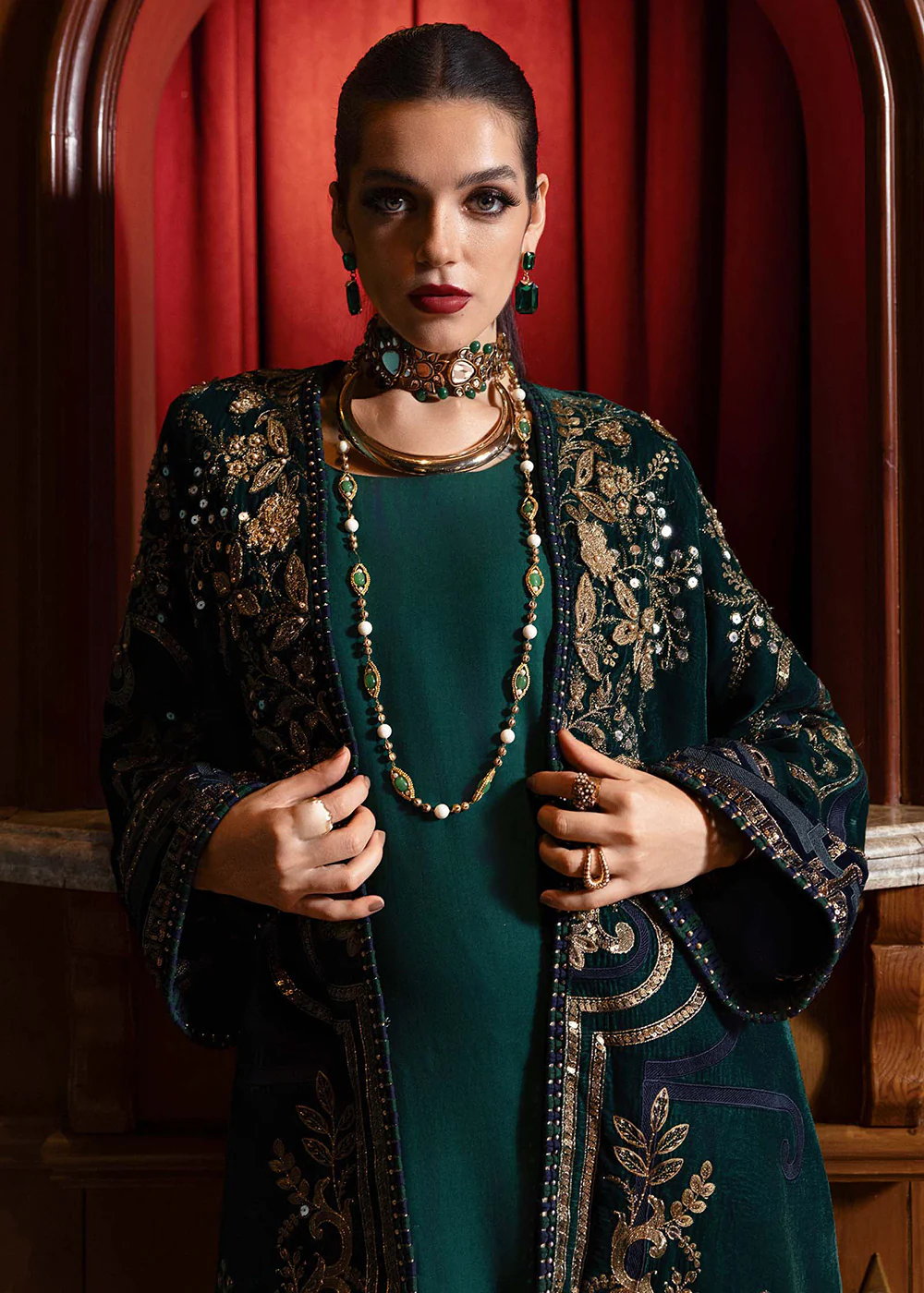 Winter Luxe '25 by Maria B | WL-1302 - Image 4