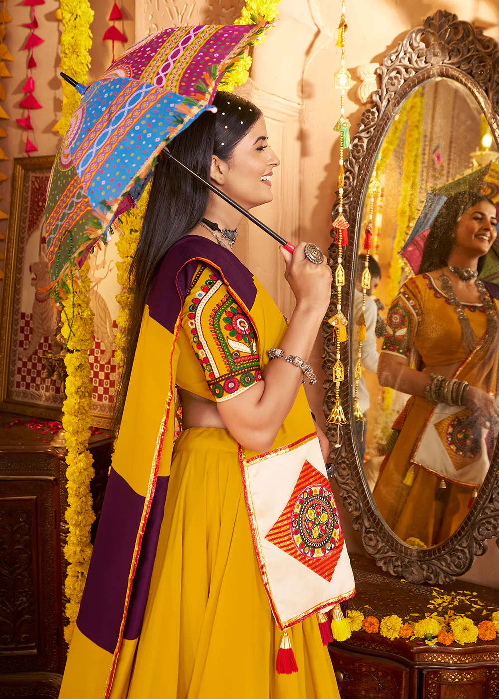 Yellow Jacquard Patch Work Navratri Chaniya Choli - Image 5