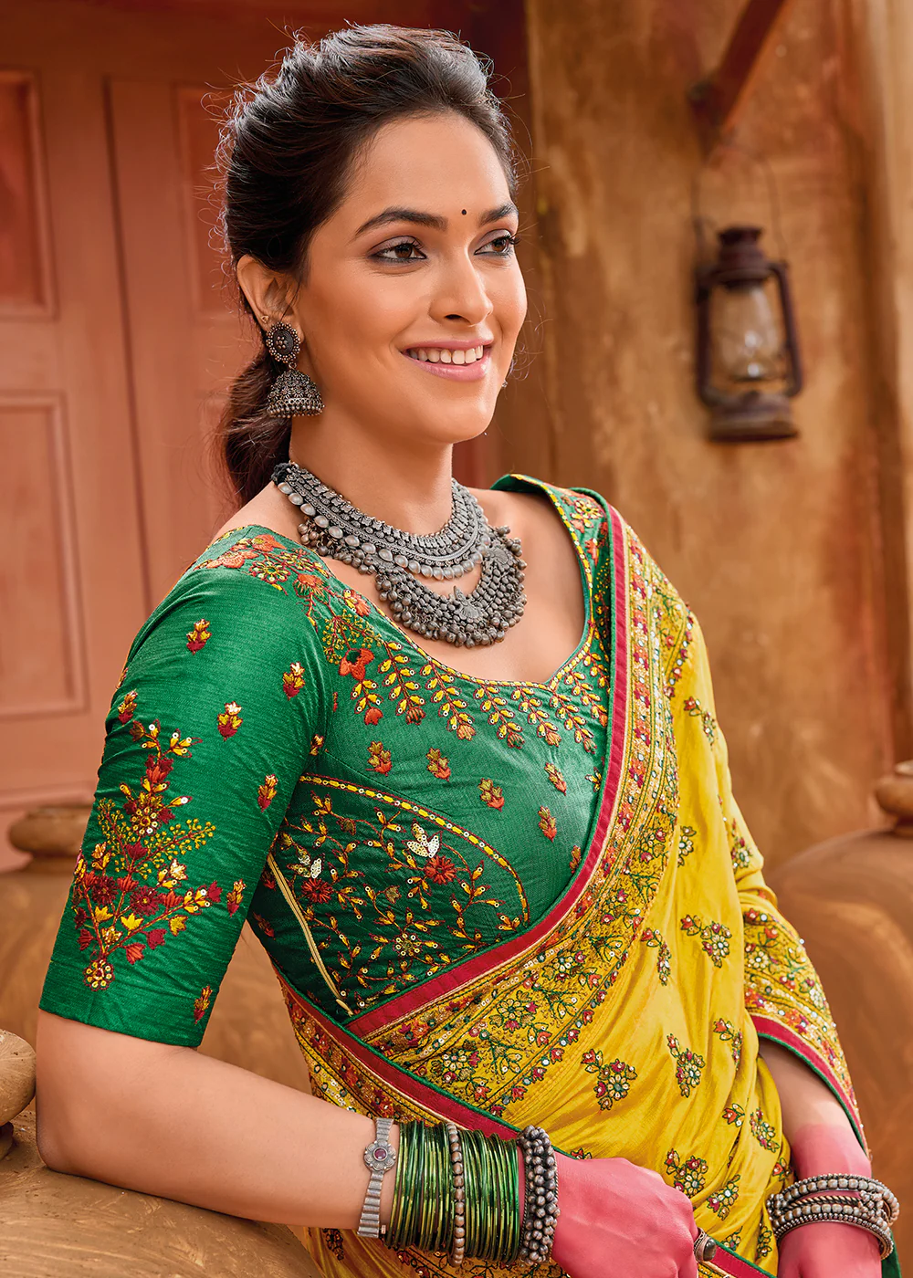 Yellow Kachhi Work Embroidered Traditional Banarasi Saree - Image 2