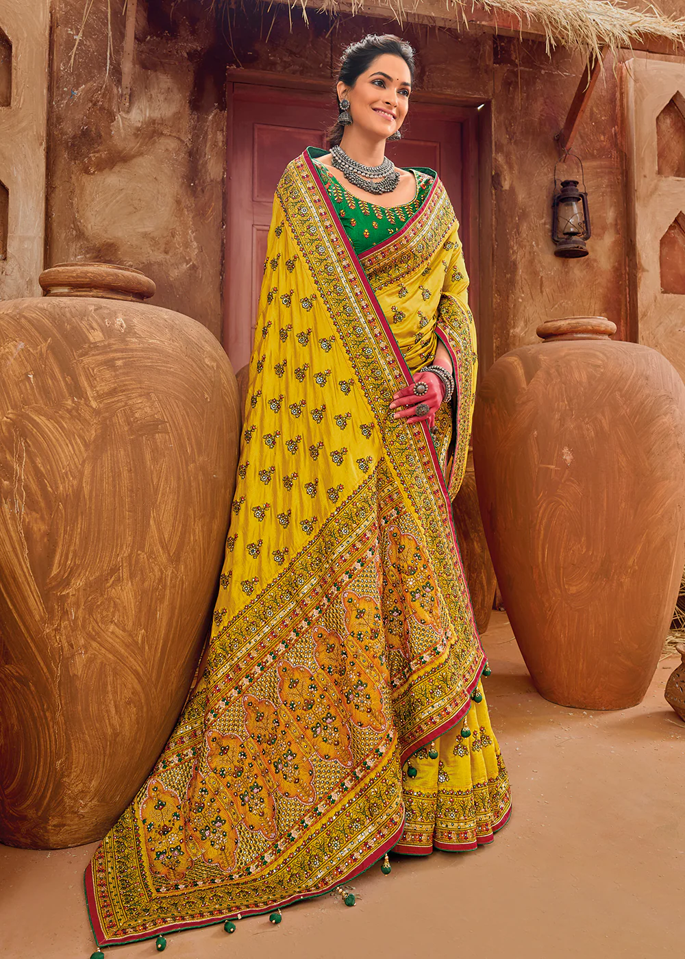 Yellow Kachhi Work Embroidered Traditional Banarasi Saree - Image 3