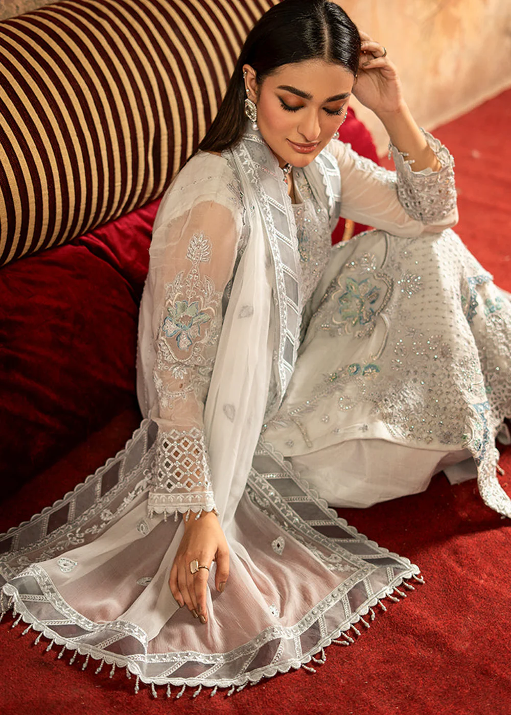 Zarqon Luxury Formals '25 by Zebtan | ZQ-04 - Image 4