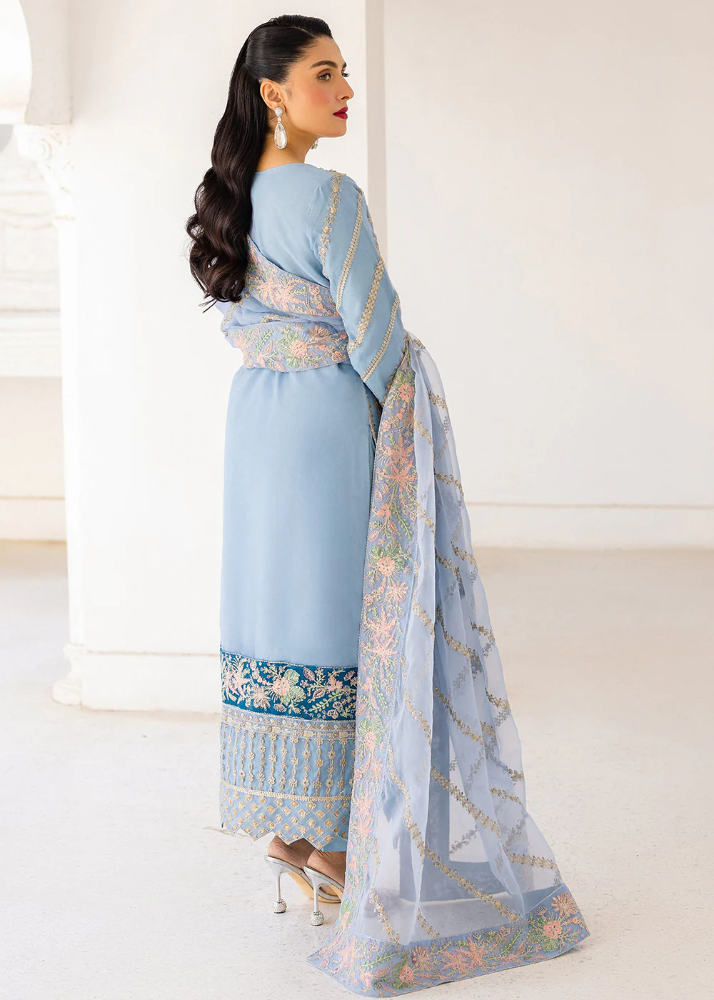 Zimal Luxury Formals 23 by Emaan Adeel | Arzish - ZM 03 - Image 3