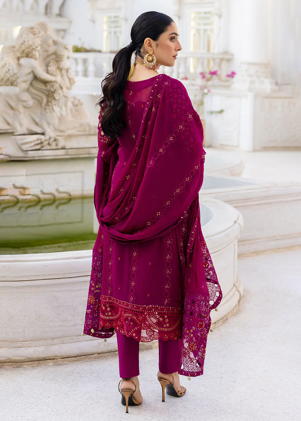 Zimal Luxury Formals 23 by Emaan Adeel | Mushq - ZM 01 - Image 3