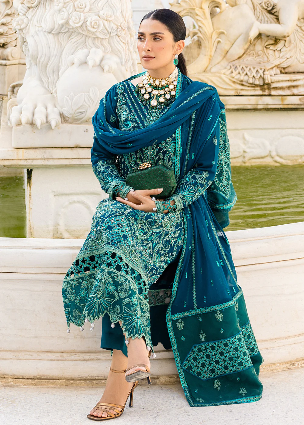 Zimal Luxury Formals 23 by Emaan Adeel | Noori - ZM 04 - Image 4